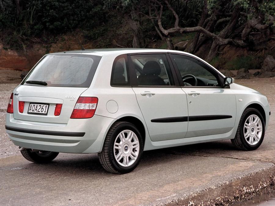  Fiat Stilo 5-Door (NZ) 2002 года  (фото 3 из 14)